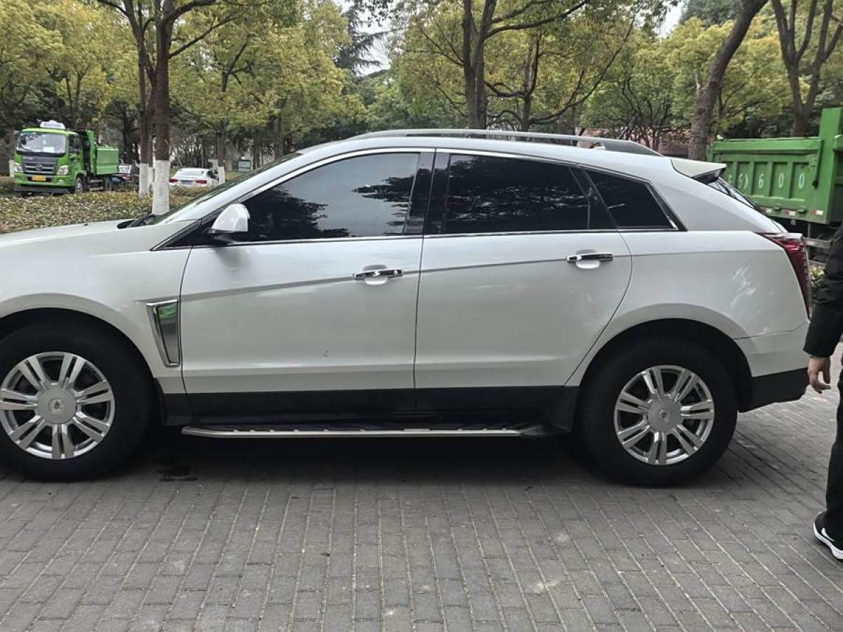 凱迪拉克 SRX  2015款 3.0L 精英型圖片