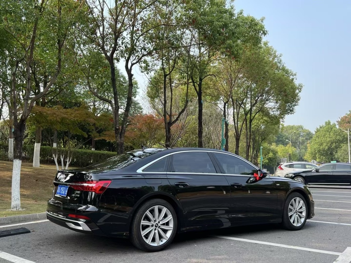 奧迪 奧迪A6L  2024款 45 TFSI 臻選動感型圖片