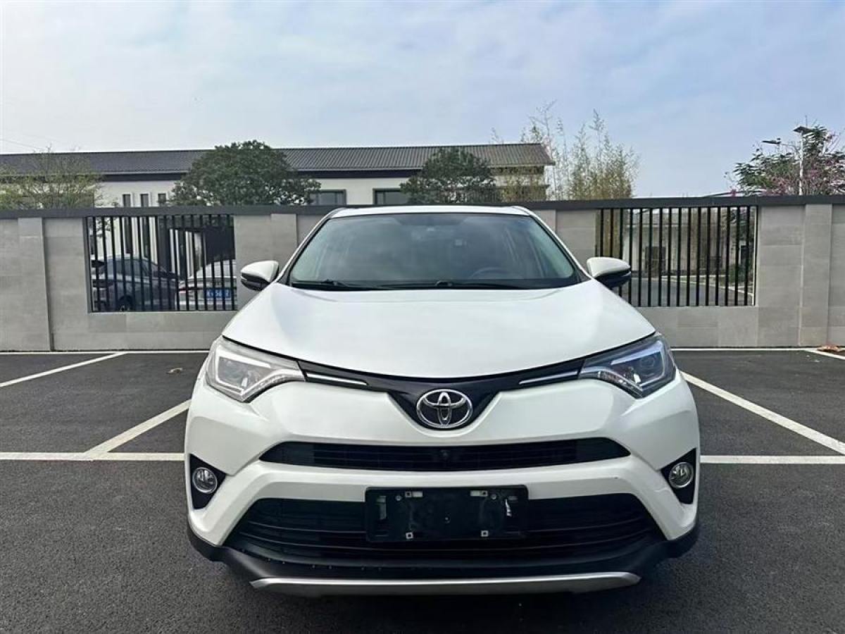 豐田 RAV4榮放  2016款 2.0L CVT兩驅(qū)智尚版圖片