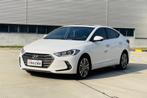 领动 现代 1.6L 自动智炫・精英型