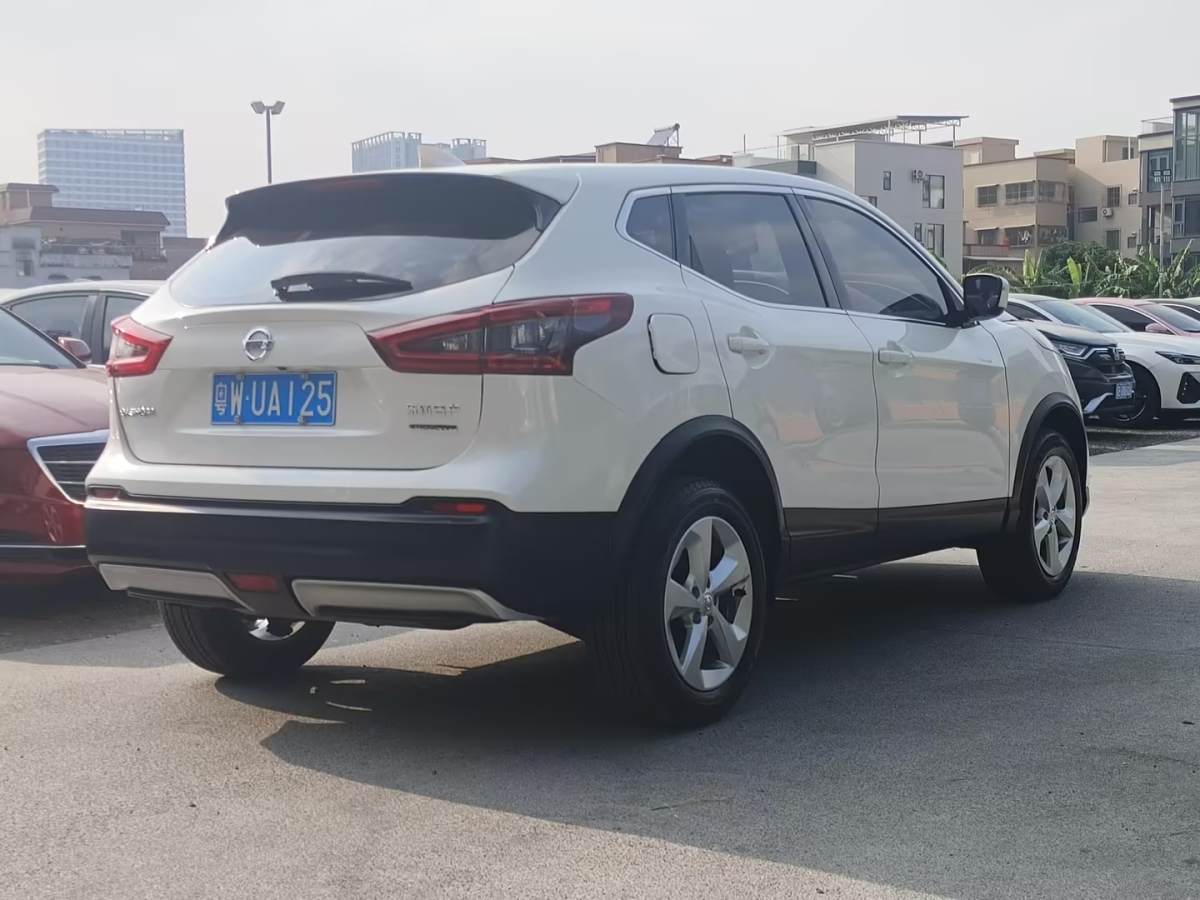 日產(chǎn) 逍客  2019款  2.0L CVT智享版圖片