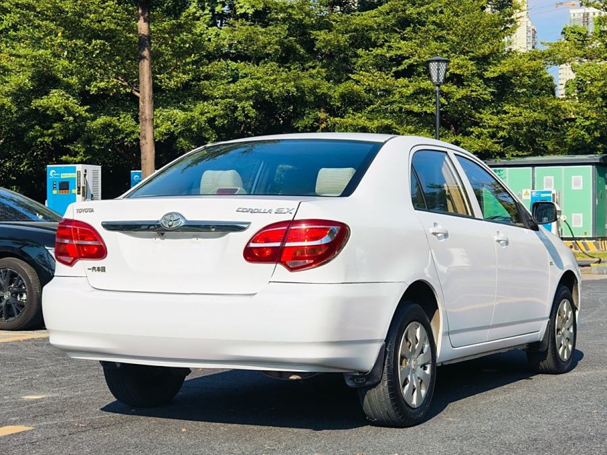 2013年10月豐田 花冠  2013款 1.6L 自動卓越版