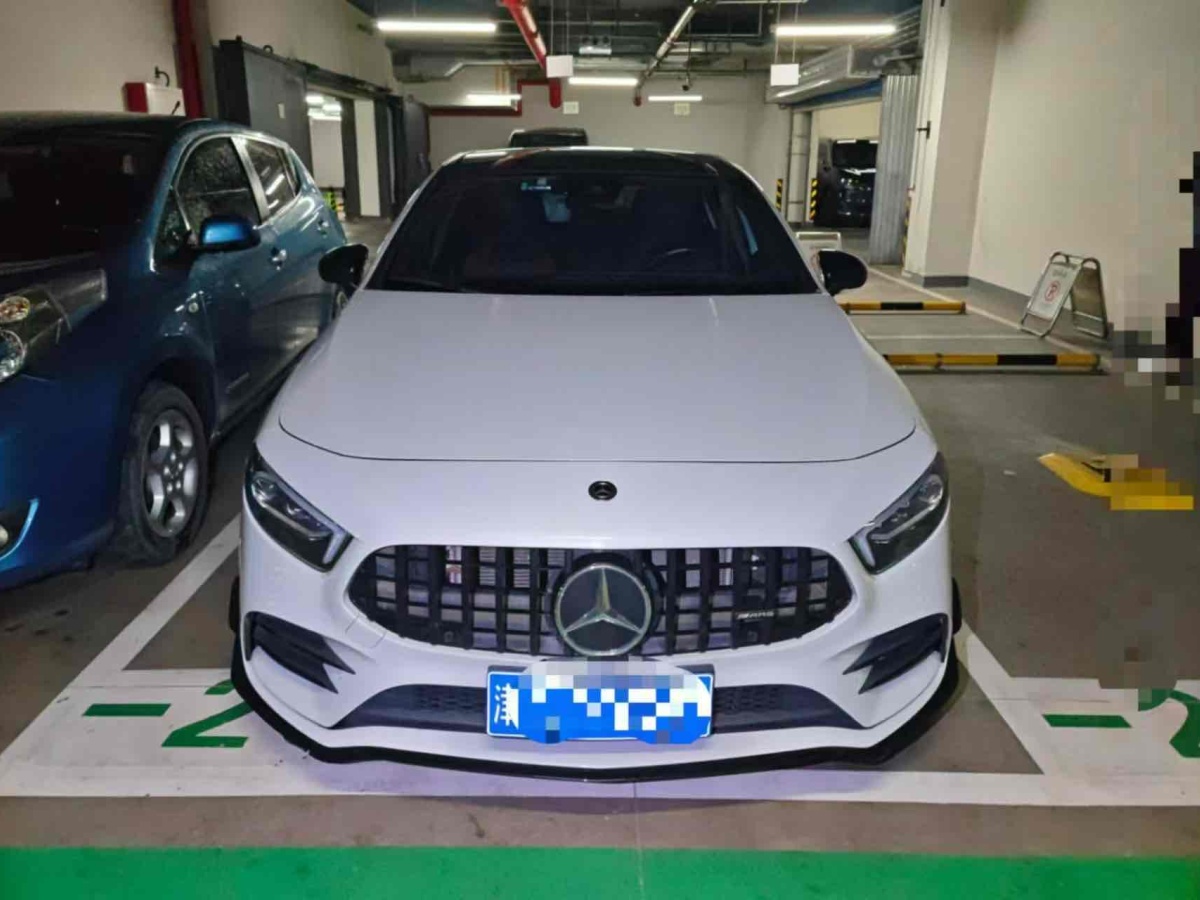 奔馳 奔馳A級AMG  2020款 AMG A 35 4MATIC圖片