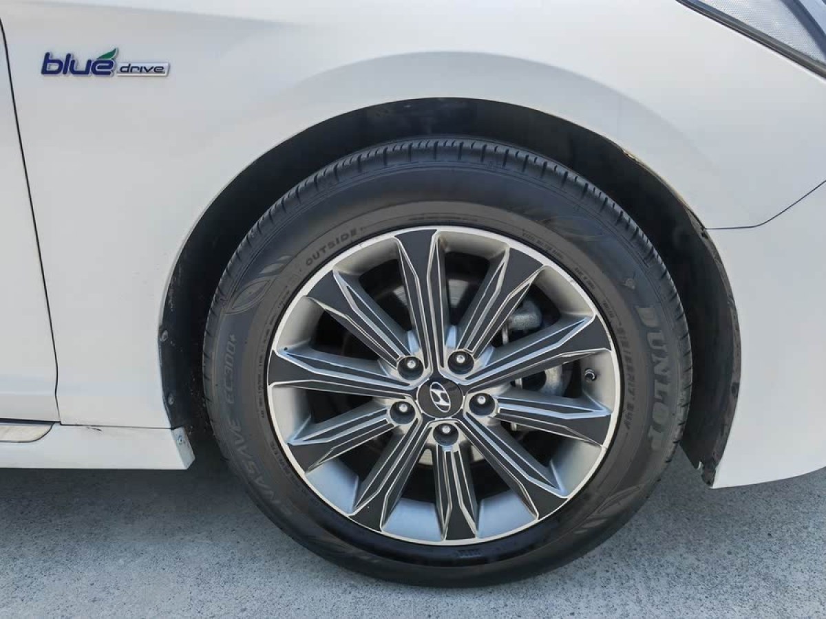 現(xiàn)代 索納塔  2015款 1.6T GLS智能型圖片