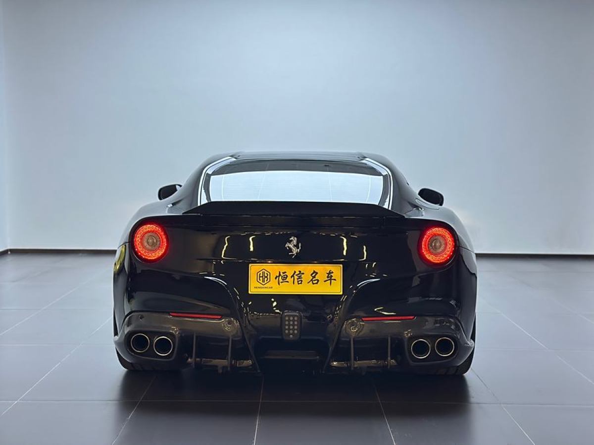 法拉利 F12berlinetta  2013款 6.3L 標準型圖片