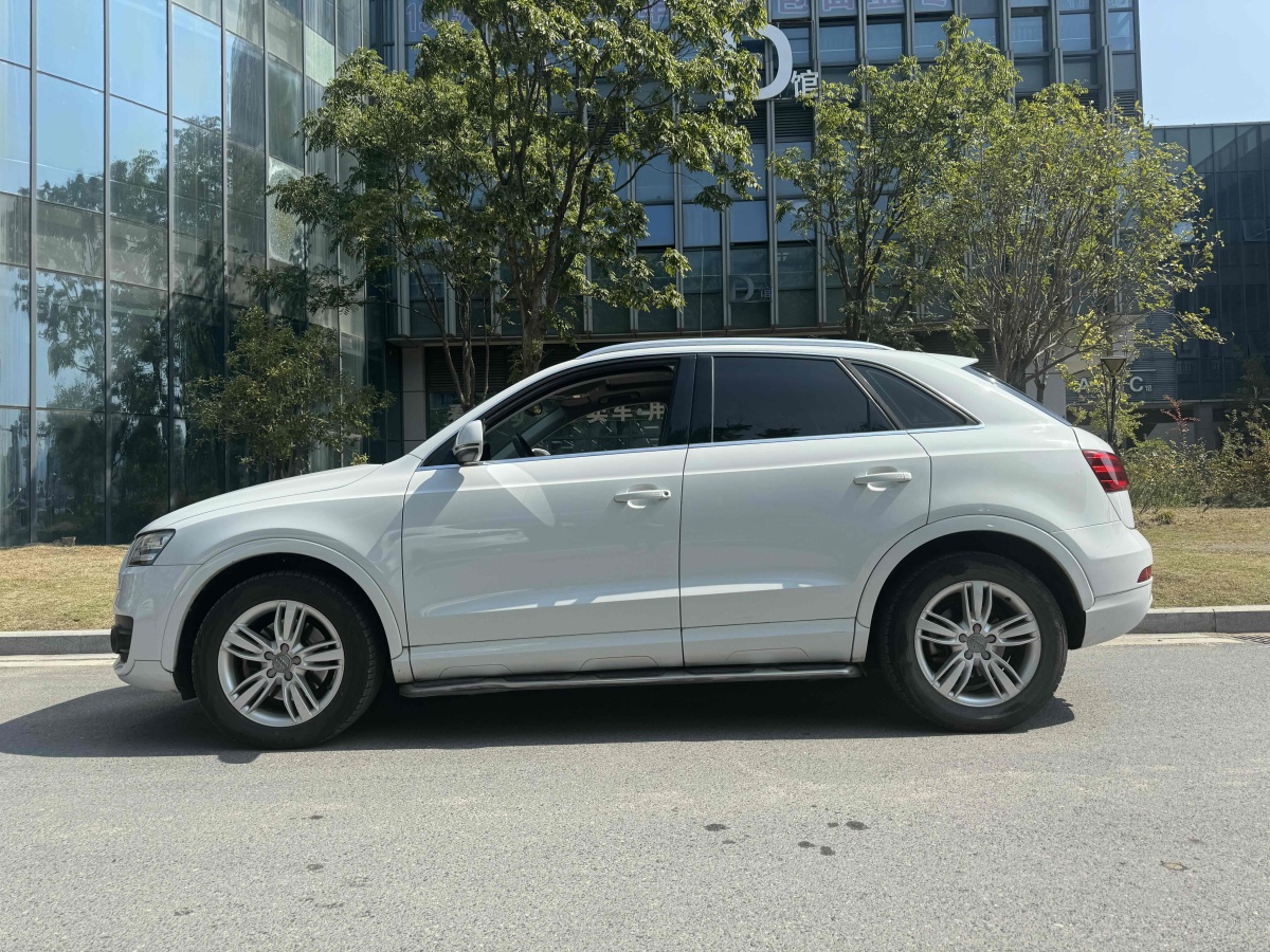 奧迪 奧迪Q3  2013款 35TFSI 舒適型圖片