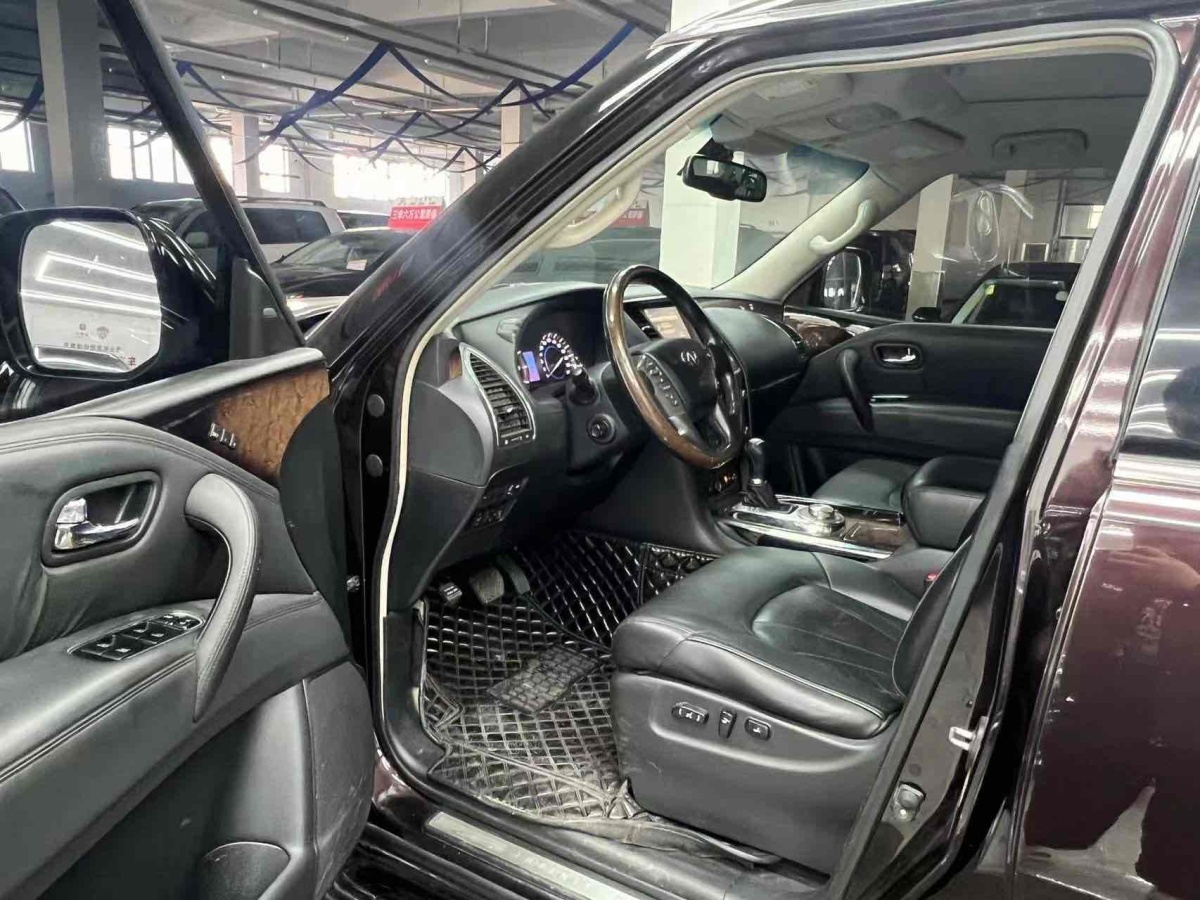 英菲尼迪 QX  2011款 QX56圖片