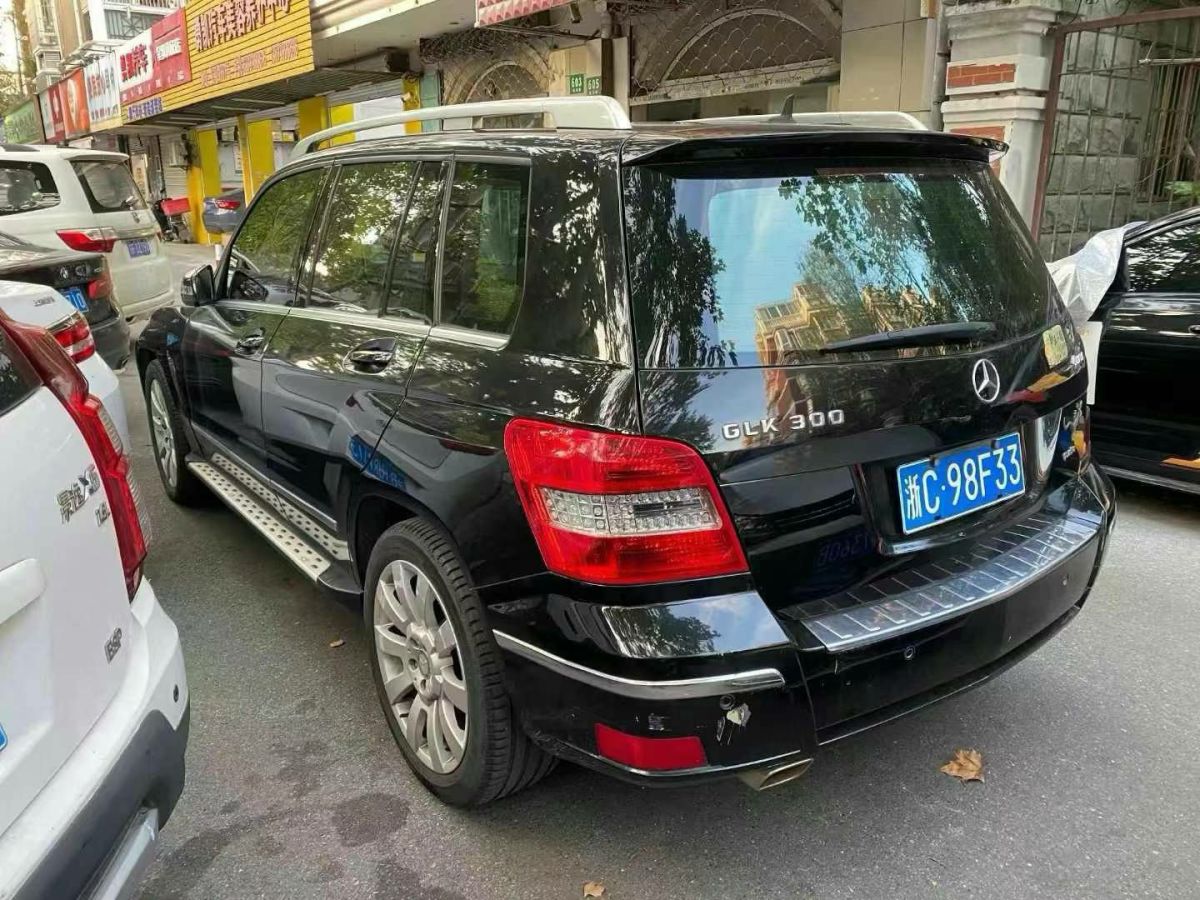 奔馳 奔馳GLK級  2010款 GLK 300 4MATIC 時尚型圖片