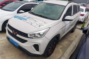 五菱宏光 五菱 1.5L 經(jīng)典款S標(biāo)準(zhǔn)型