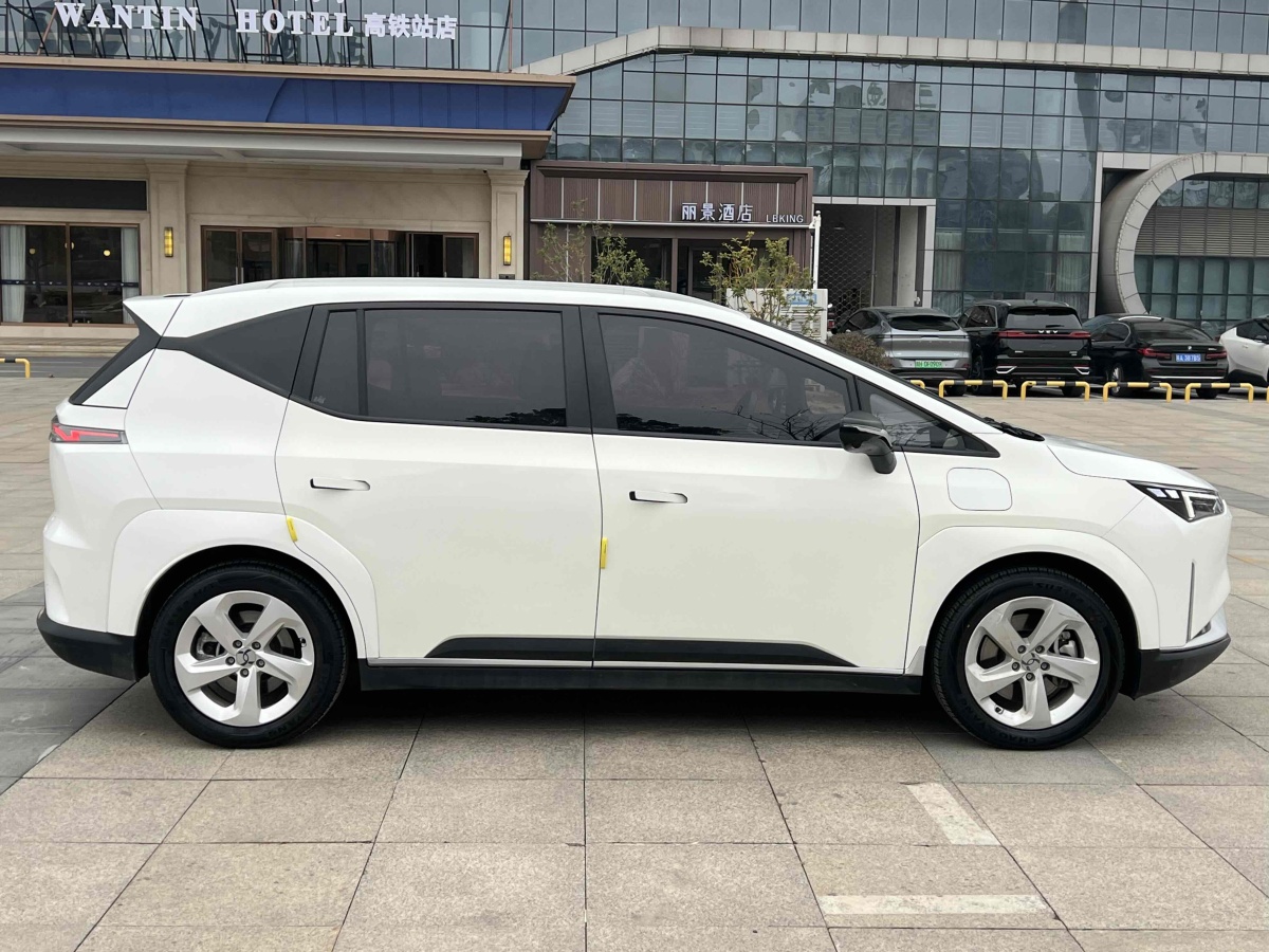 合創(chuàng) 合創(chuàng)Z03  2022款 510km 潮享版 135kW 64.23kWh圖片