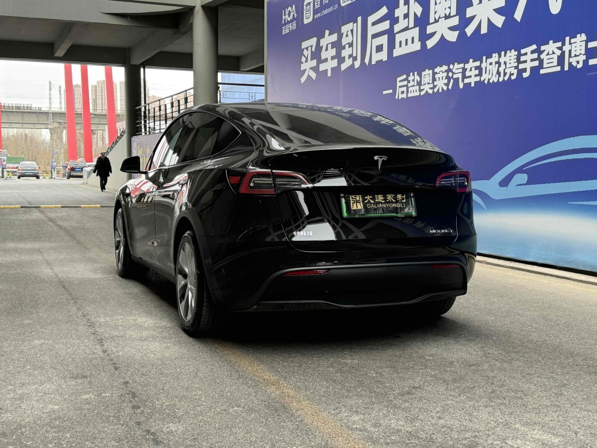 特斯拉 Model Y  2021款 標準續(xù)航后驅(qū)版圖片