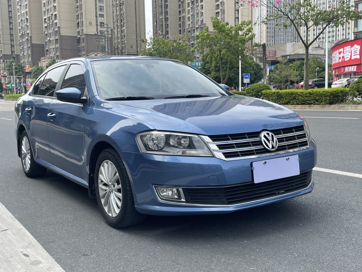 大众 朗逸  2013款 1.4TSI DSG豪华导航版图片