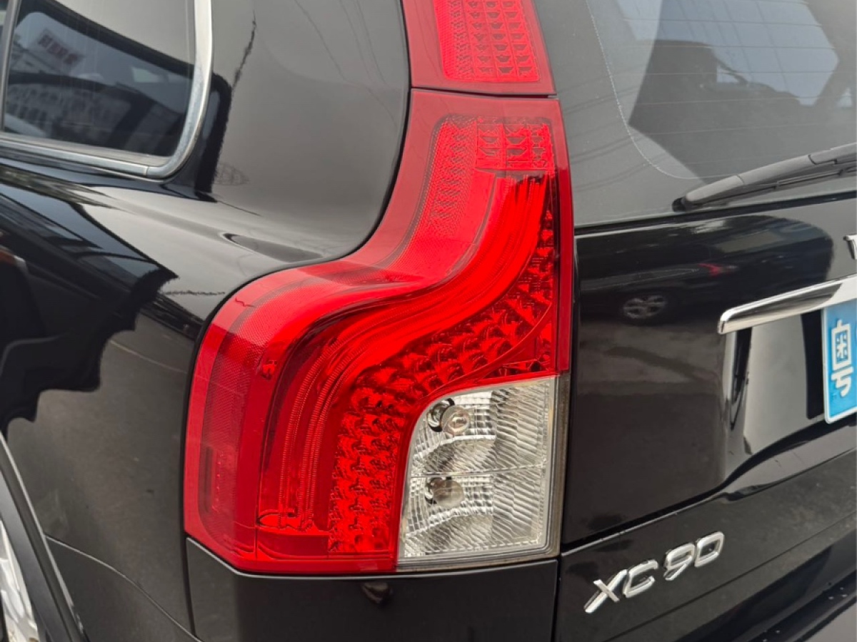 沃爾沃 XC90  2013款 2.5T T5 豪華升級(jí)版圖片