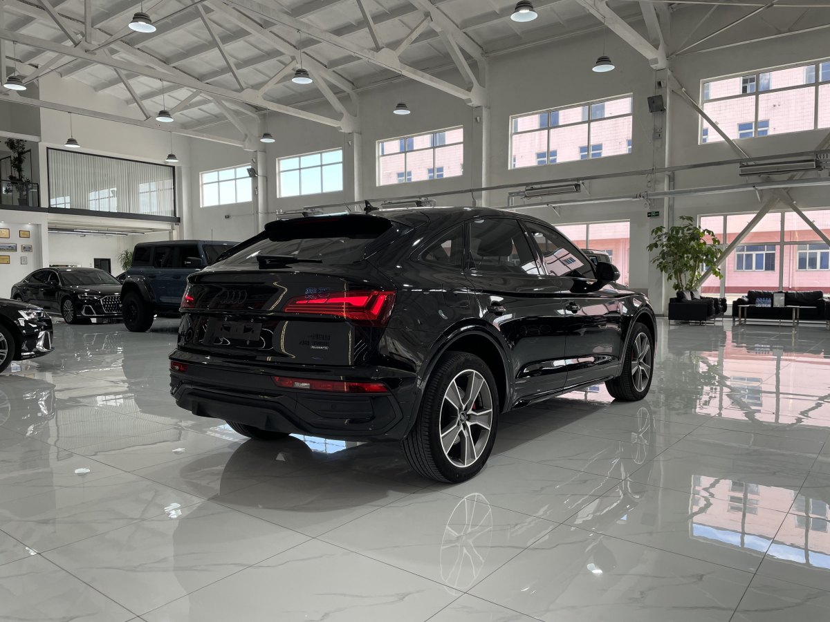 奧迪 奧迪Q5L Sportback  2023款 45 TFSI 豪華型圖片