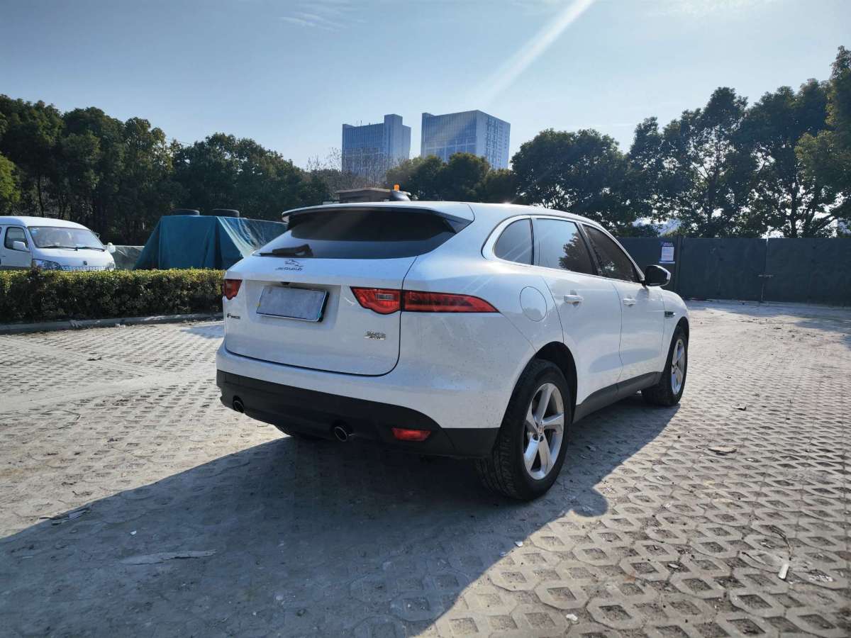 2020年04月捷豹 F-PACE  2020款 2.0T 都市尊享版