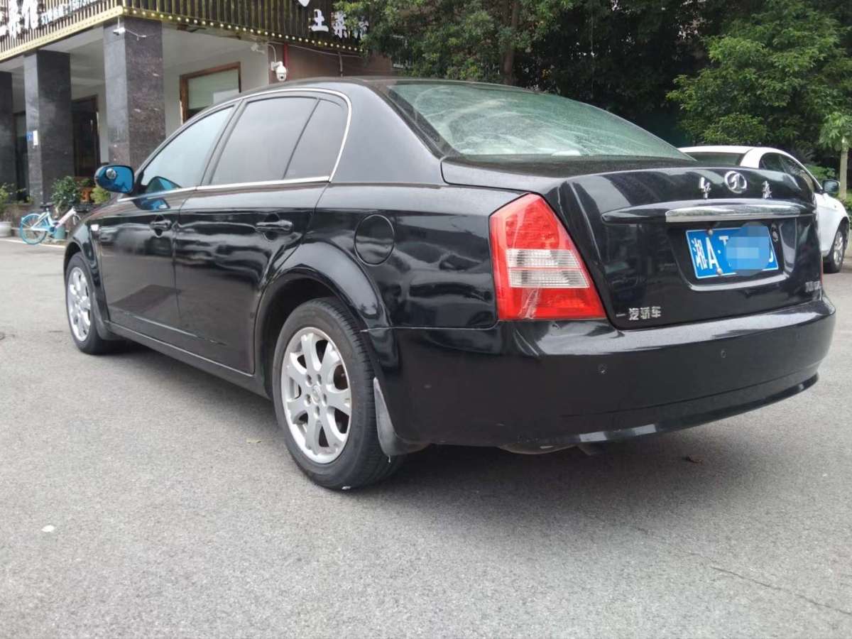 奔騰 B70  2011款 2.0L 自動豪華型圖片