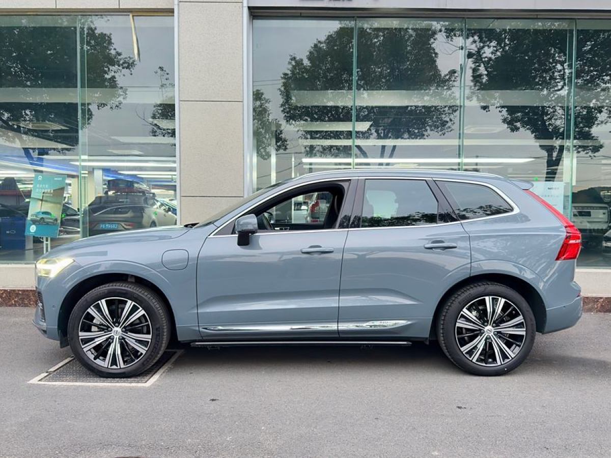 沃爾沃 XC60新能源  2022款 T8 插電混動(dòng) 四驅(qū)智遠(yuǎn)豪華版圖片