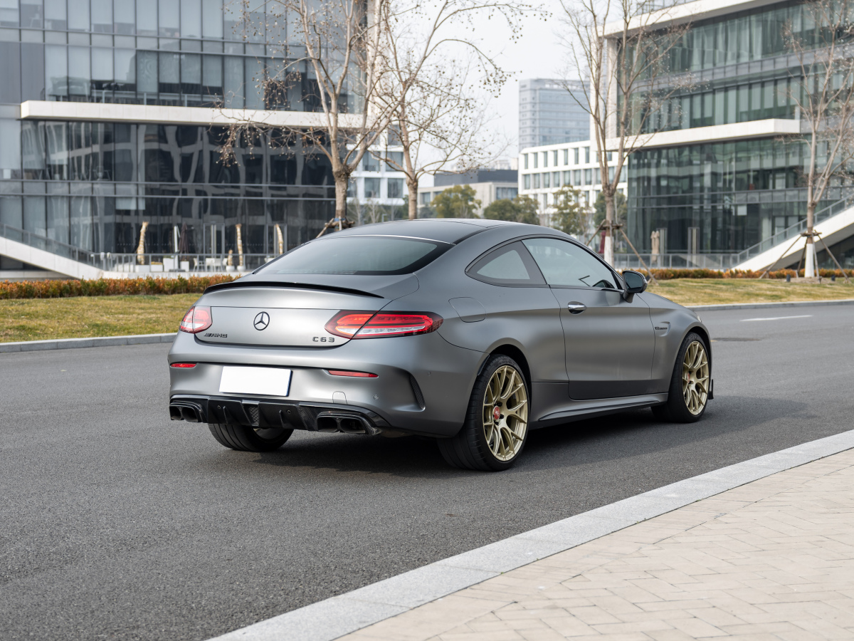 奔馳 奔馳C級AMG  2021款 AMG C 63 轎跑車圖片