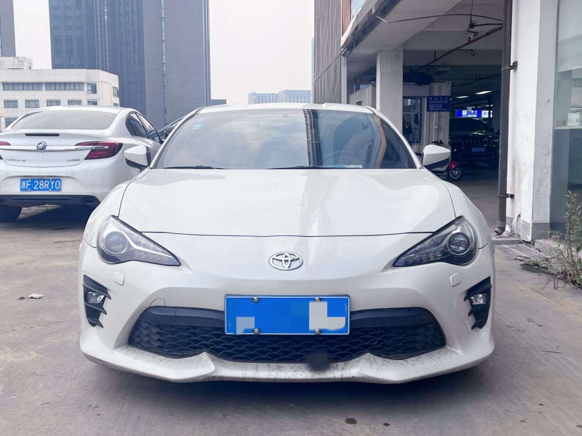 豐田 86  2013款 2.0L 手動豪華型圖片