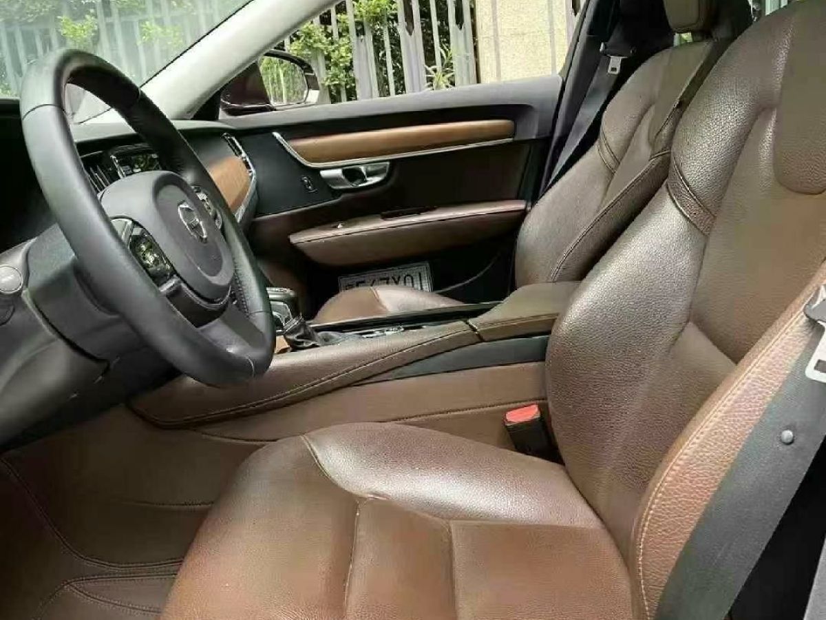 沃爾沃 S90  2020款  T4 智行豪華版圖片