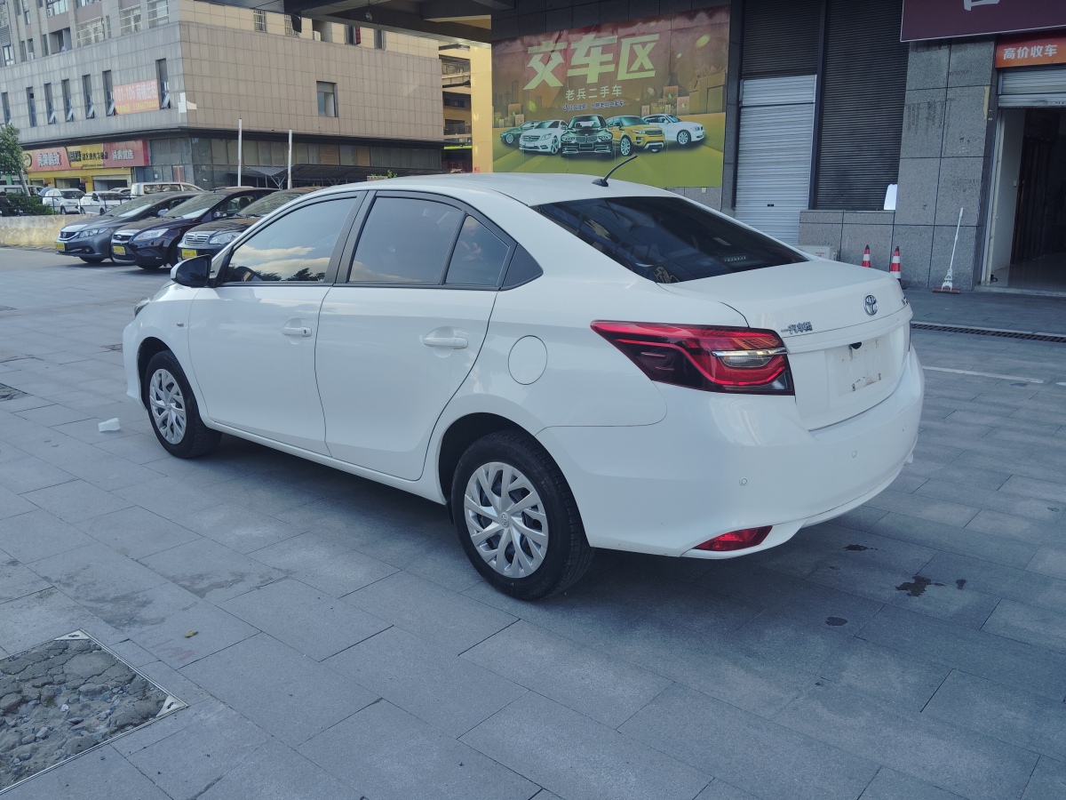 豐田 威馳  2021款 1.5L CVT創(chuàng)行版圖片