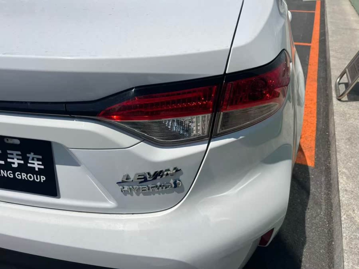 豐田 雷凌  2023款 智能電混雙擎 1.8L 領(lǐng)先版圖片