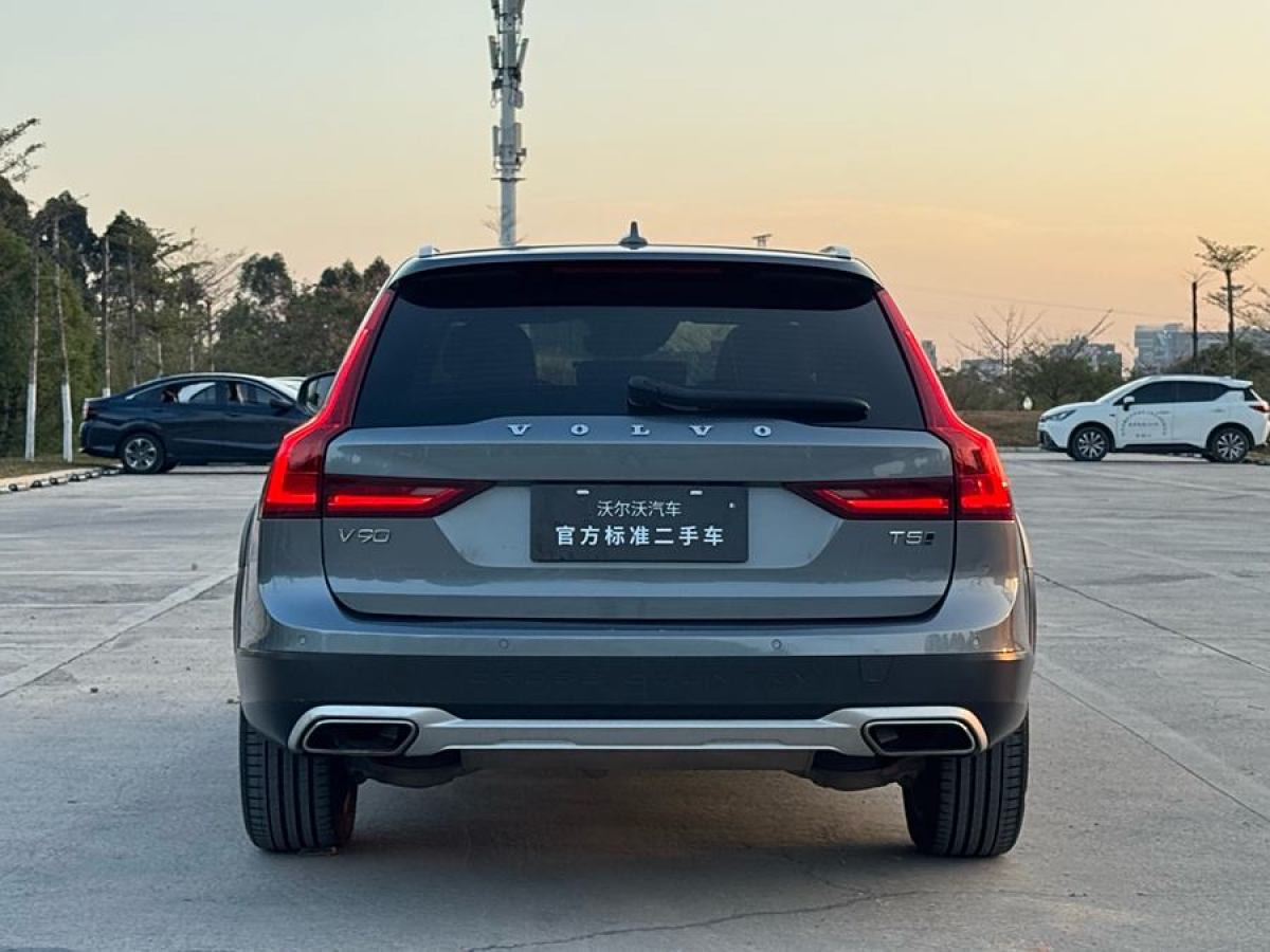 2019年4月沃爾沃 V90  2019款  Cross Country T5 AWD 智尊版 國VI