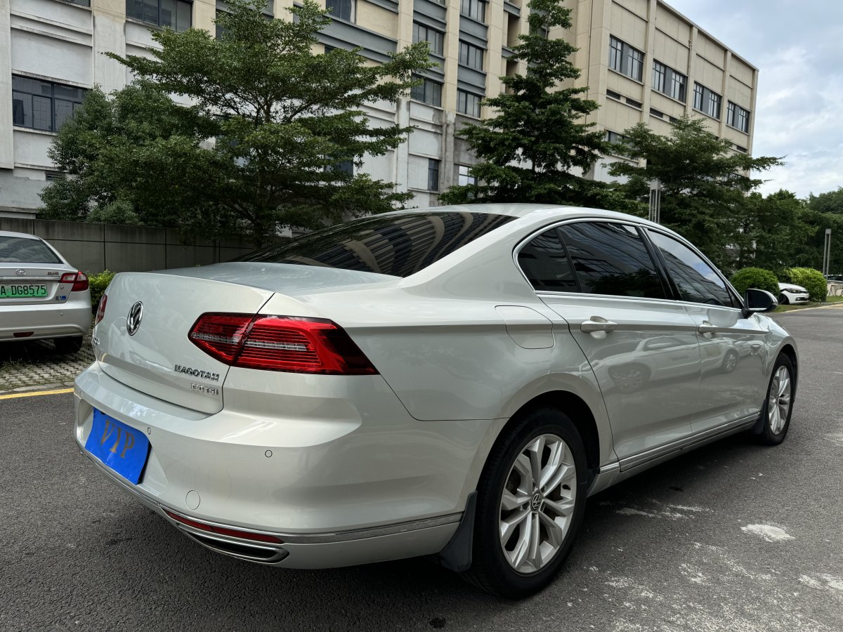 大众 迈腾  2017款 330TSI DSG 豪华型图片