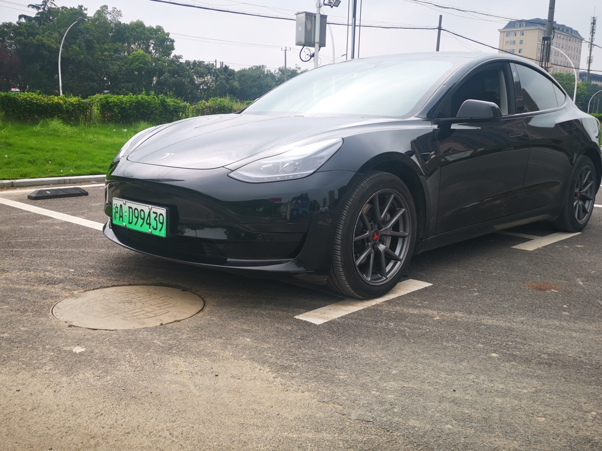 2021年2月特斯拉 Model 3  2019款 標(biāo)準(zhǔn)續(xù)航后驅(qū)升級版