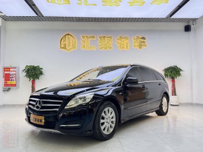 2017年5月 奔馳 奔馳R級(jí)(進(jìn)口) R 320 4MATIC 商務(wù)型臻藏版圖片