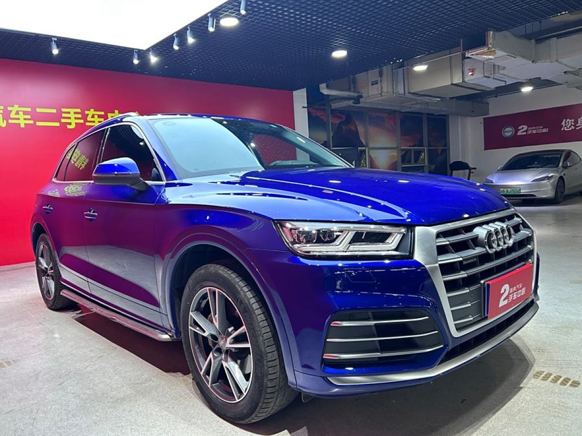 奧迪 奧迪Q5L  2020款 改款 40 TFSI 榮享時(shí)尚型圖片