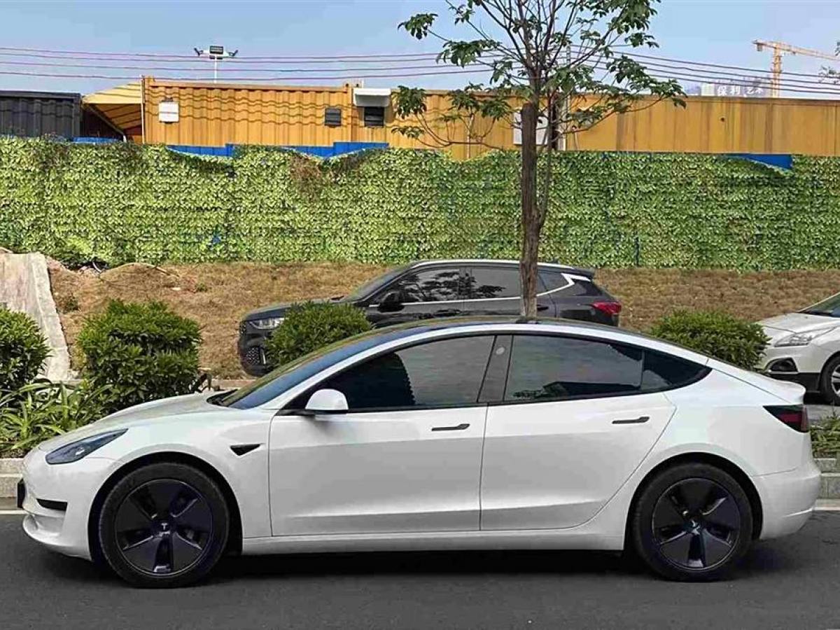 特斯拉 Model Y  2022款 改款 后輪驅(qū)動(dòng)版圖片