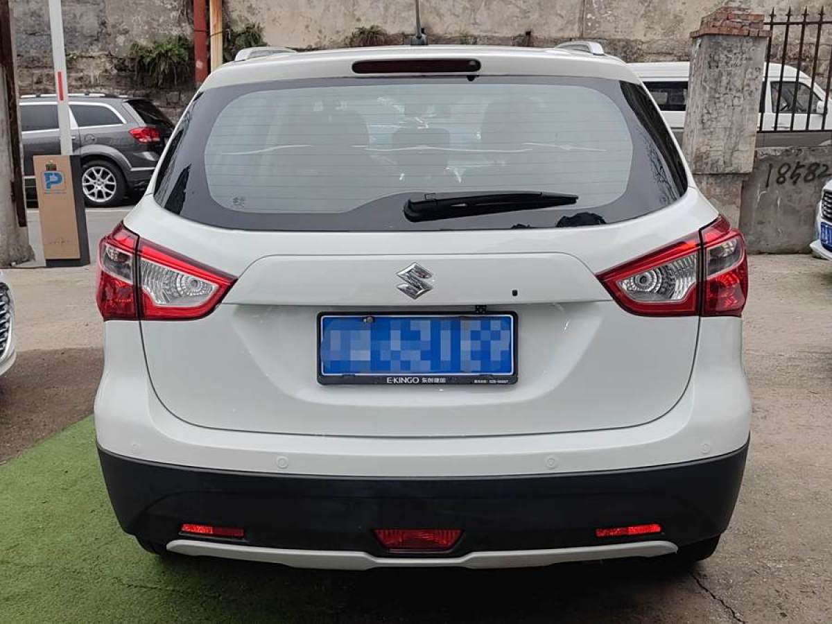 鈴木 鋒馭  2014款 1.6L CVT兩驅(qū)精英型圖片