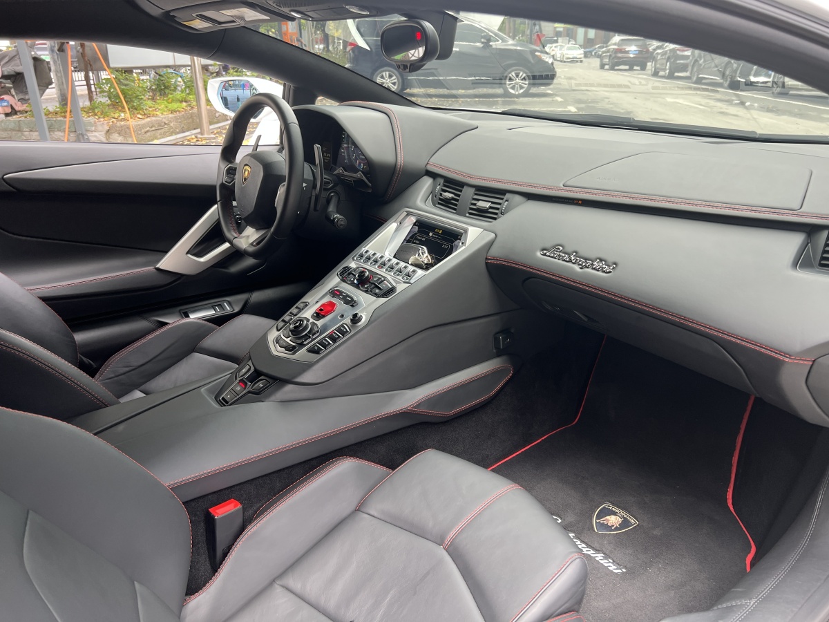 2018年5月兰博基尼 Aventador  2017款 Aventador S