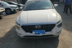 名圖 現代 1.8L CVT尊貴版LUX