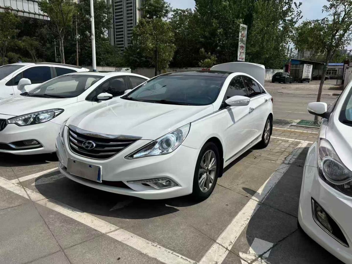 現(xiàn)代 瑞奕  2014款 1.4L 自動GLX圖片