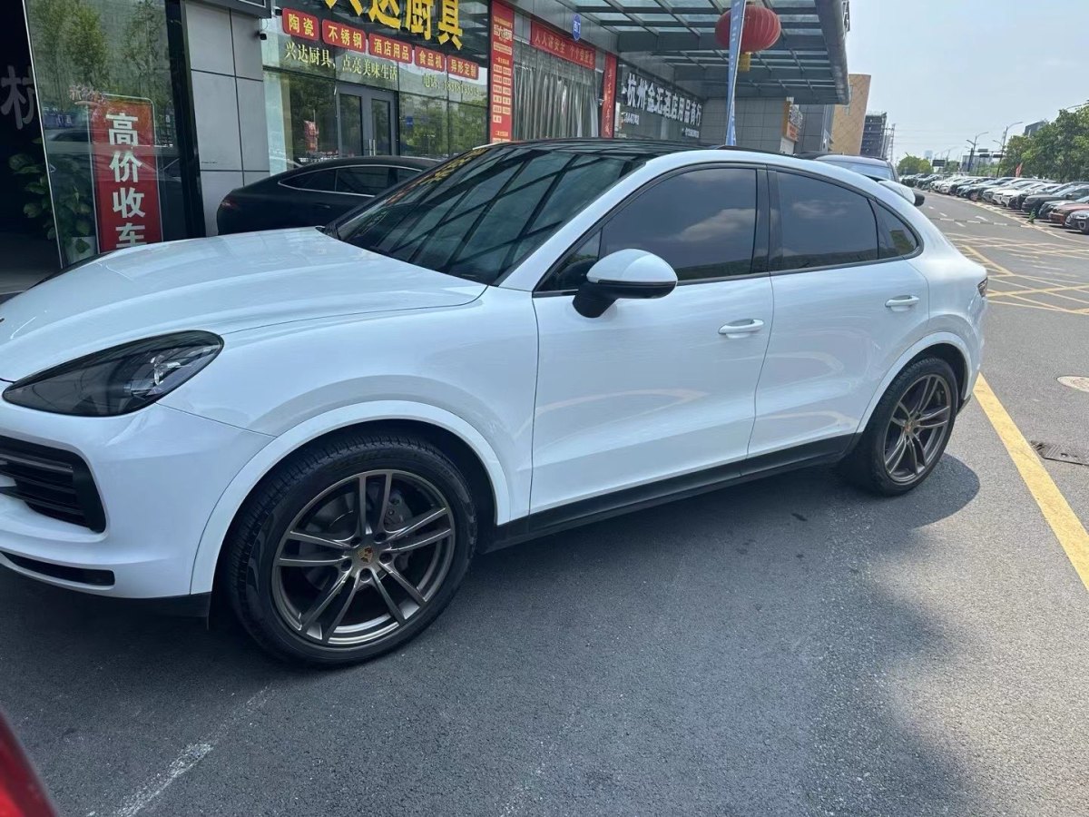 保时捷 Cayenne  2023款 Cayenne Coupé 3.0T图片