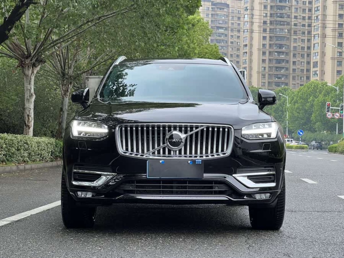 沃爾沃 XC90  2021款 B6 智逸運(yùn)動(dòng)版 7座圖片