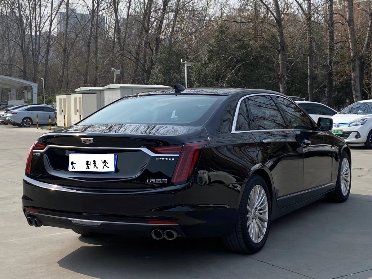 凱迪拉克 CT6  2022款 28T 豪華型圖片