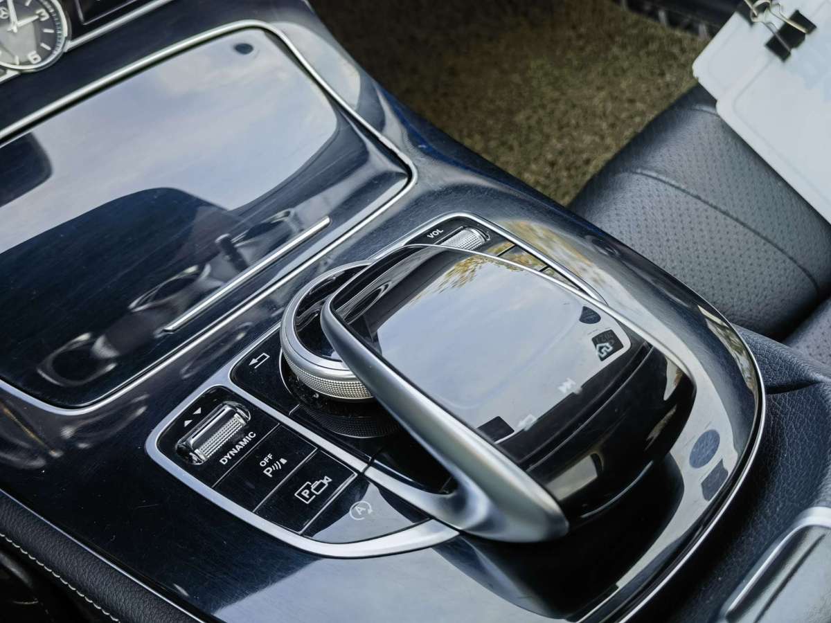 奔驰 奔驰E级  2016款 E 200 L 运动型图片