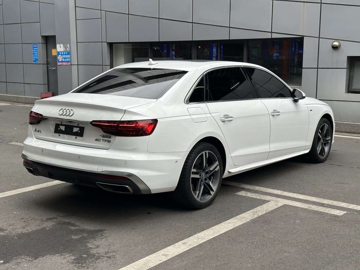 奧迪 奧迪A4L  2020款 40 TFSI 豪華動感型圖片