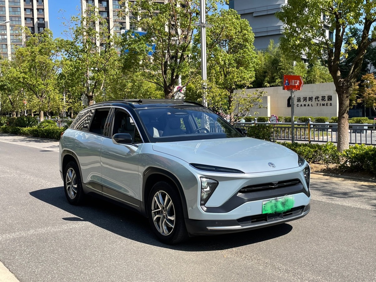 蔚來 ES6  2022款 75kWh 運(yùn)動版圖片