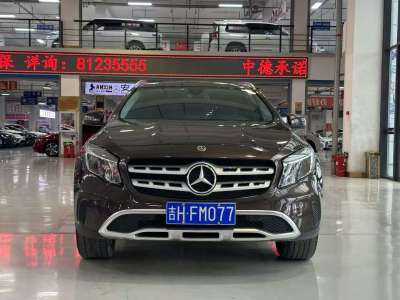 2017年10月 奔驰 奔驰GLA GLA 200 动感型图片