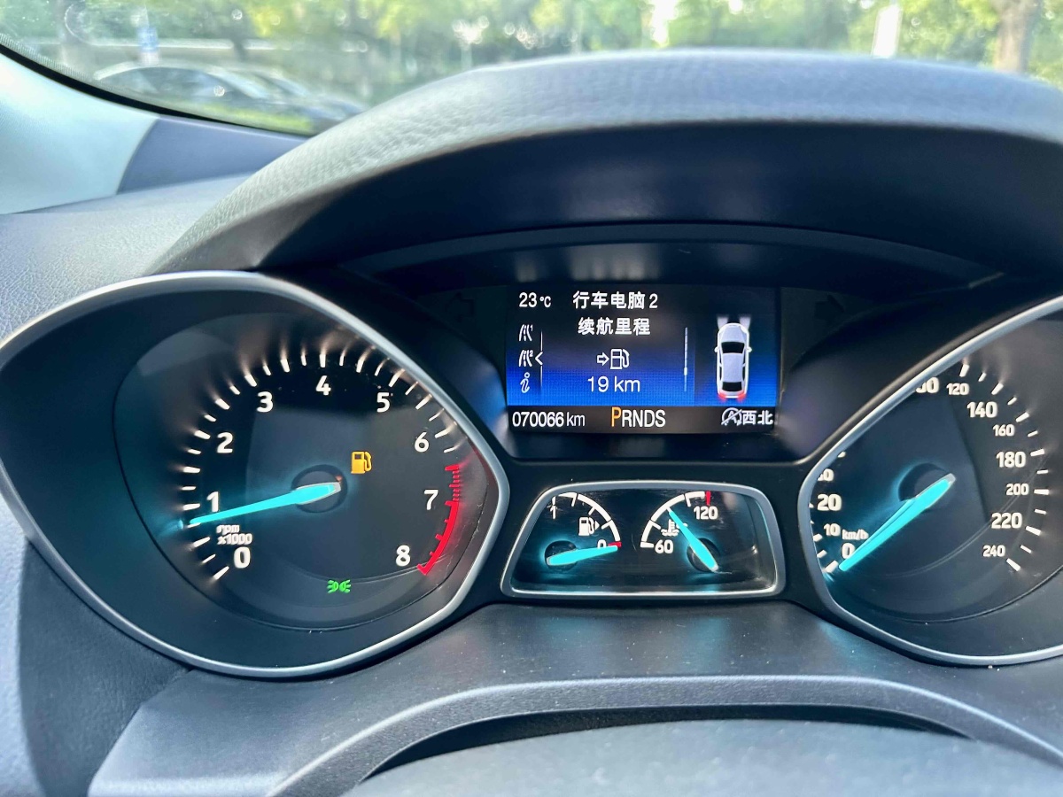 福特 翼虎  2018款 改款 EcoBoost 180 兩驅(qū)豪翼型圖片