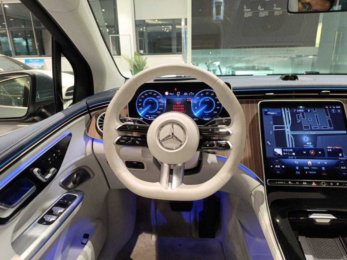 奔馳 奔馳EQE SUV  2024款 350 4MATIC 豪華版圖片