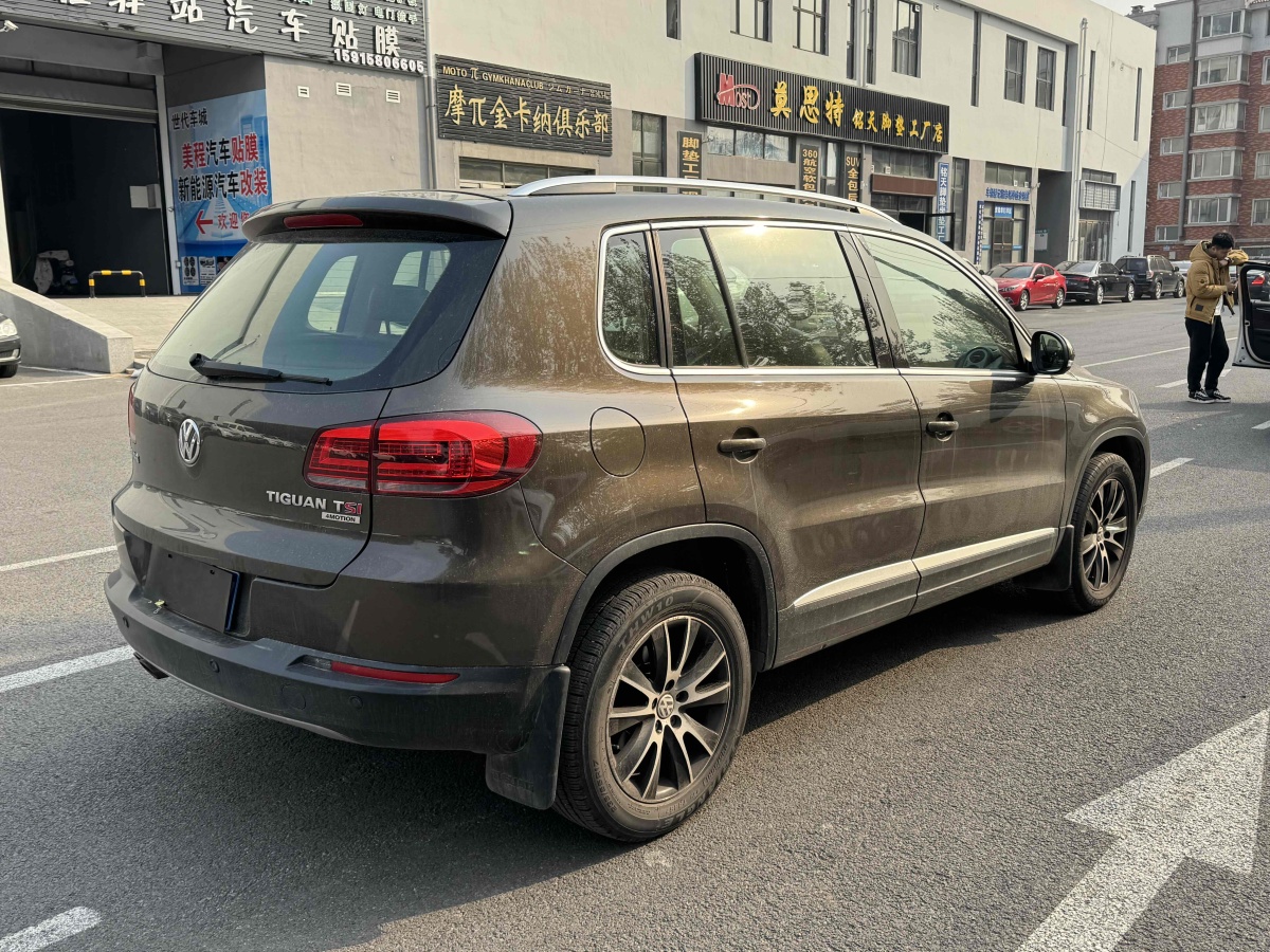 大眾 途觀  2013款 1.8TSI 自動(dòng)四驅(qū)豪華型圖片