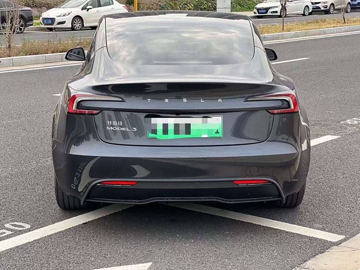 特斯拉 Model Y  2023款 后輪驅(qū)動(dòng)版圖片