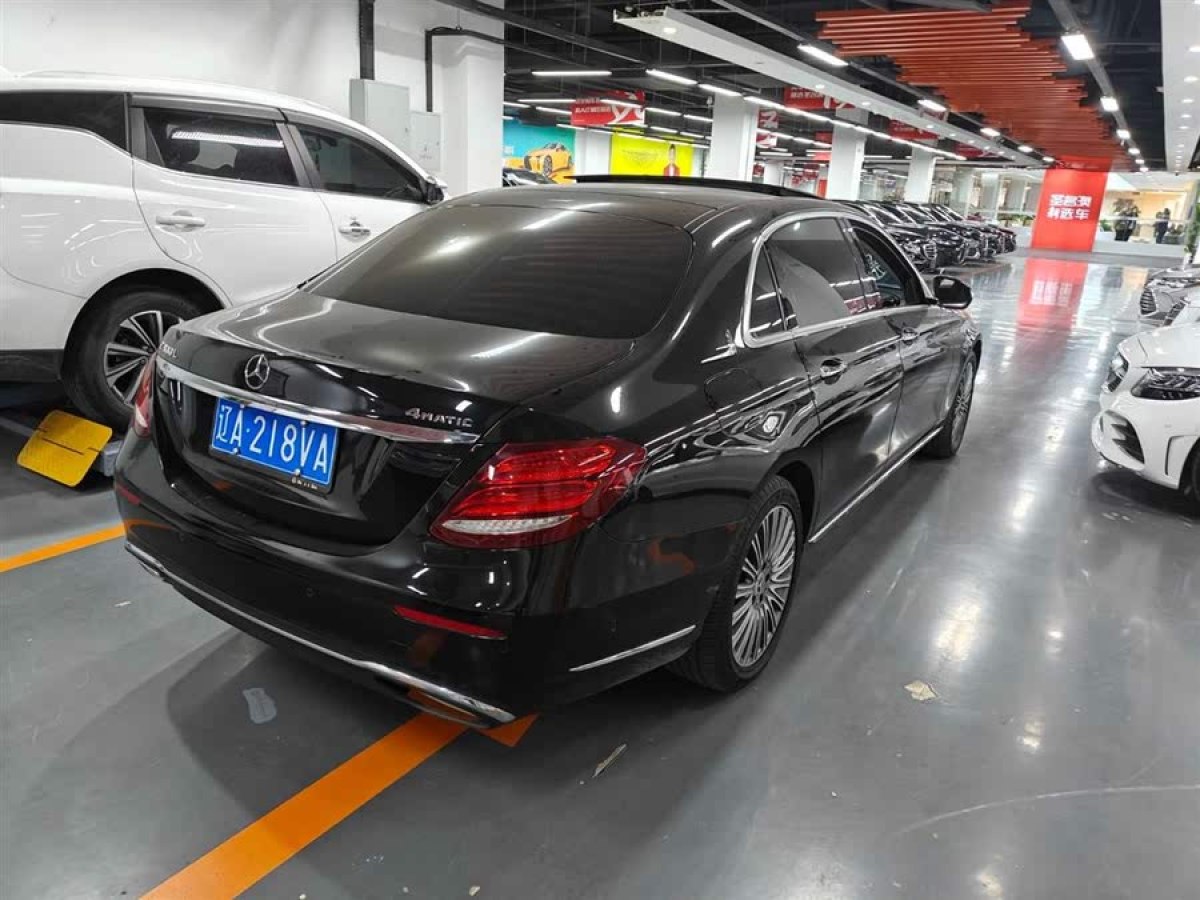奔馳 奔馳E級  2020款 改款 E 300 L 時尚型圖片