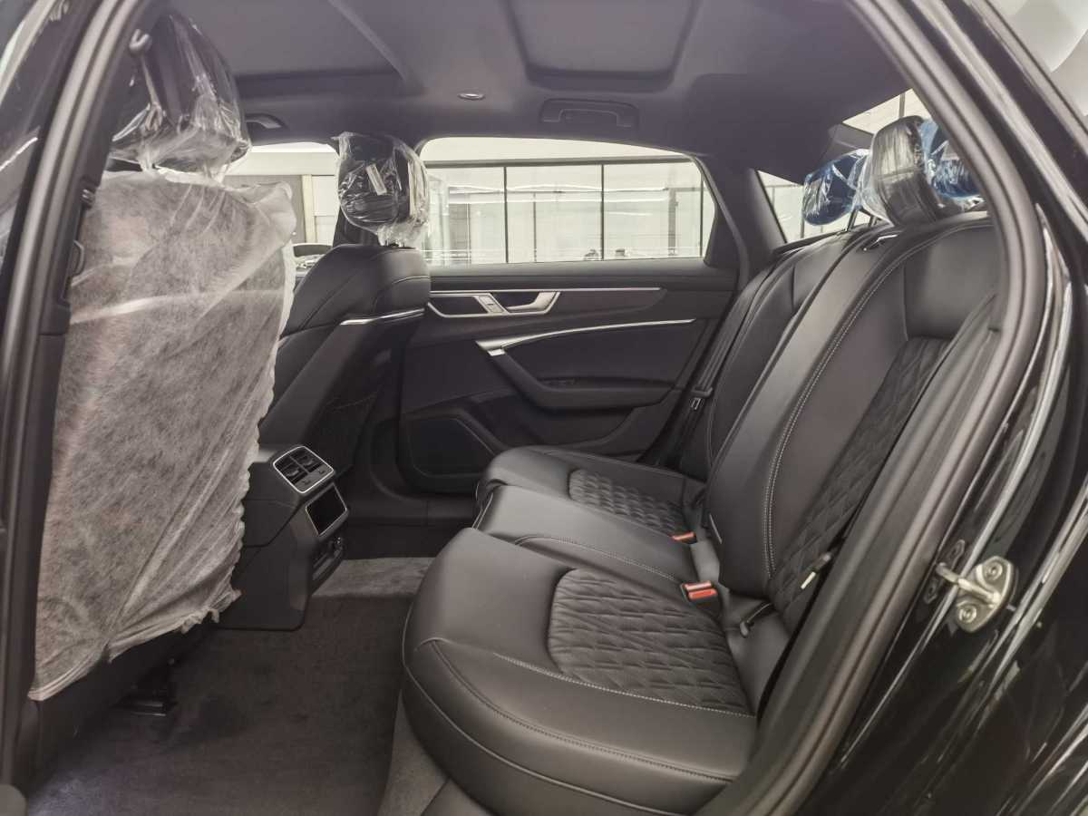 奧迪 奧迪A6L  2025款 45 TFSI quattro 臻選動感型圖片