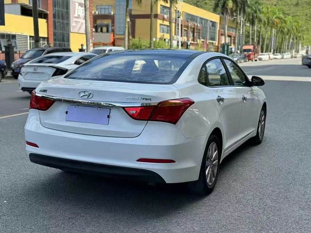 2015年2月現(xiàn)代 名圖  2014款 1.8L 自動智能型GLS